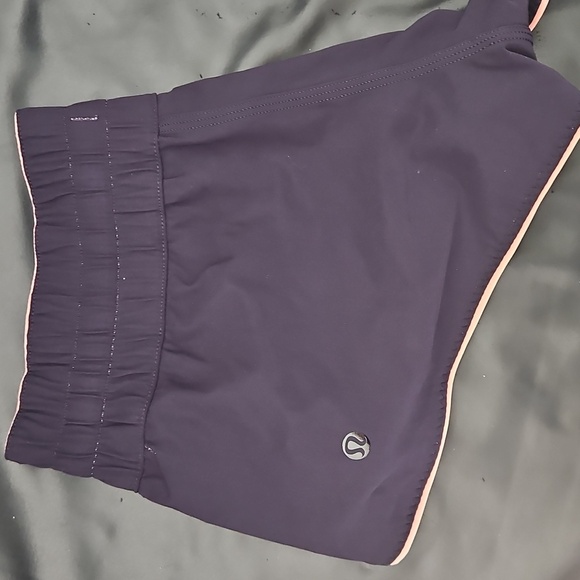 Lululemon Run Times Shorts Double Sided Pink/gray Shorts Size 4 - Picture 6 of 6